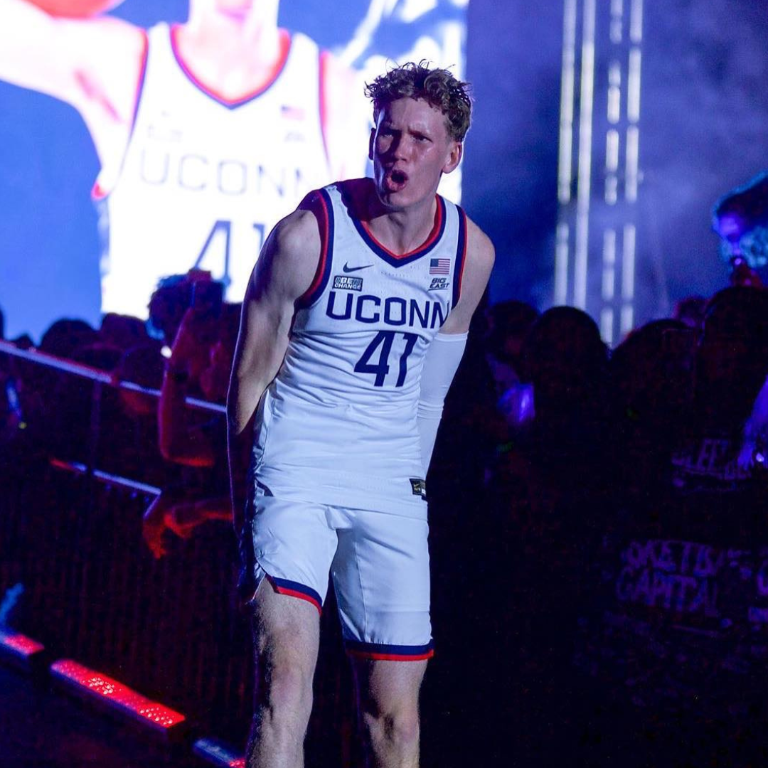 Mens UConn Basketball Jerseys, UConn Mens Basketball Jersey Deals,  University of Connecticut Uniforms