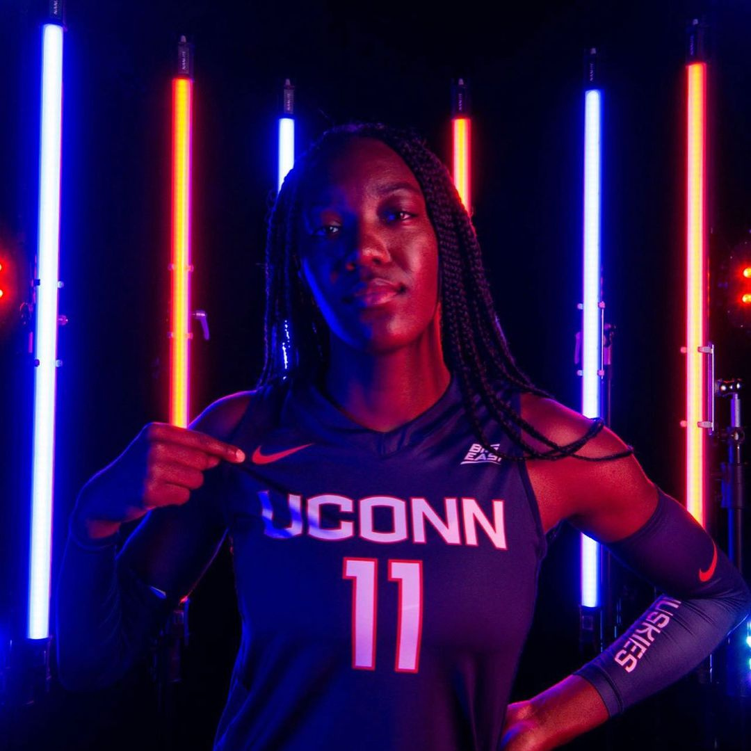 Jessica Perry | #11 – The UConn NIL Store